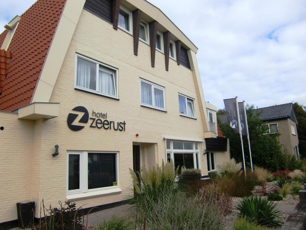 Hotel Zeerust Texel เดอ คุก ภายนอก รูปภาพ